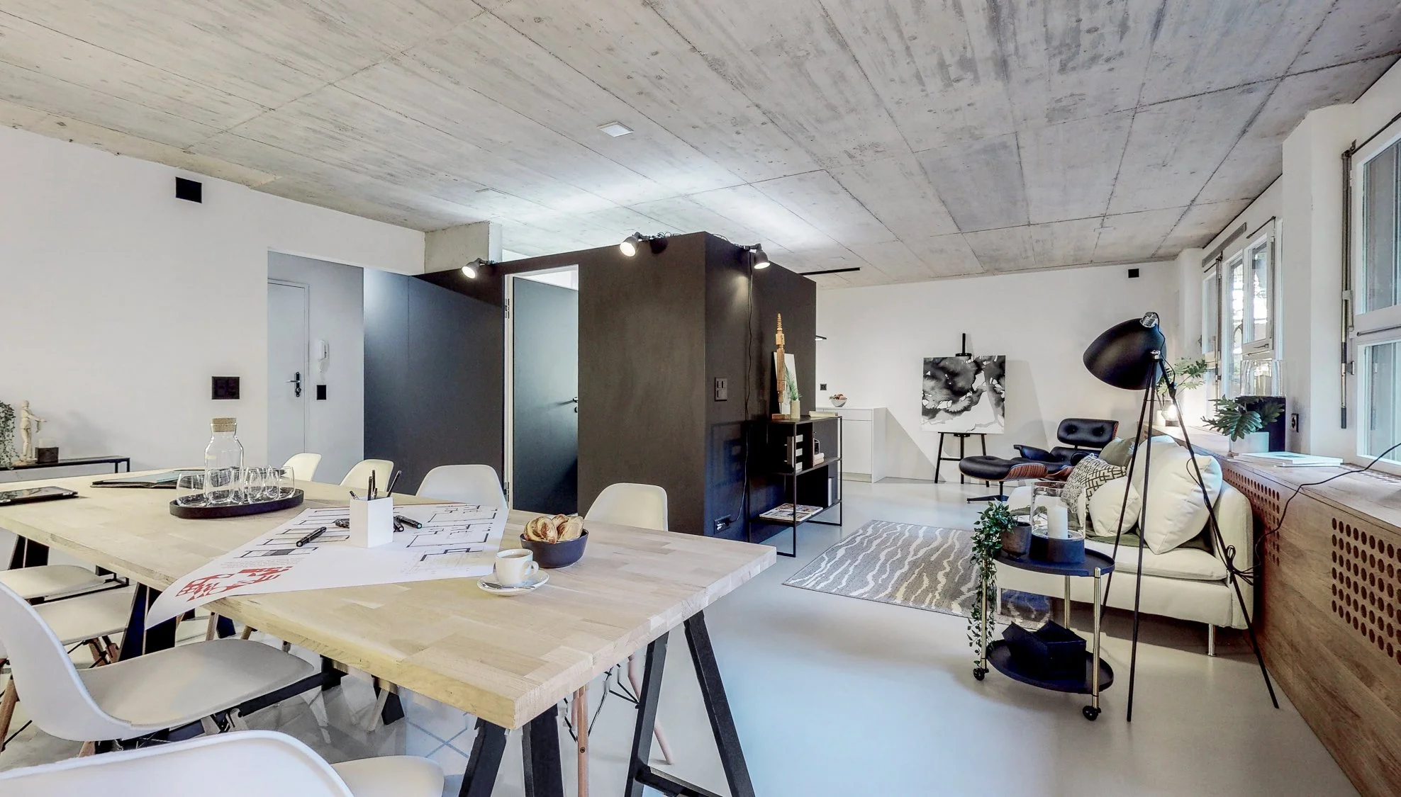cubo, Bern — Loft mit zentralem Kubus in der Atelier-5-Überbauung