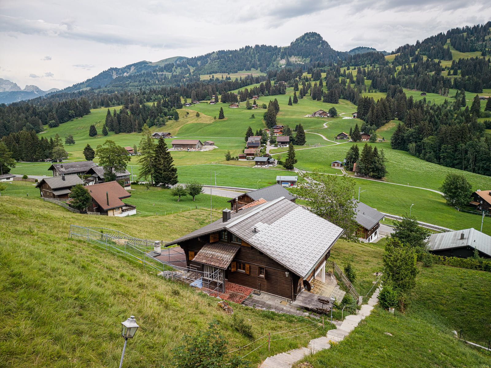 respiro: Luftaufnahme des Bestands vor dem Umbau